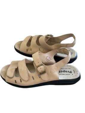 Propet Leather Sandals Comfort Shoes Air Cell Cushion Size 8 Adjustable Strap